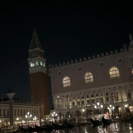 Apartment New Luxury Prince-Suite Venezia San Marco Exterior photo